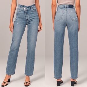 Abercrombie & Fitch The 90s Ultra High Rise Straight Leg Jeans Criss Cross